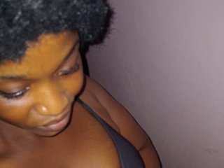 Chat video erotic Squirty-Pussy