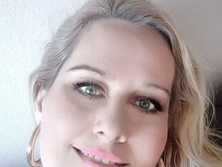 Chat video erotic SquirtyMaya