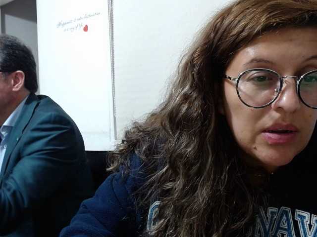 Capturi de ecran de difuzare SrSmith-59