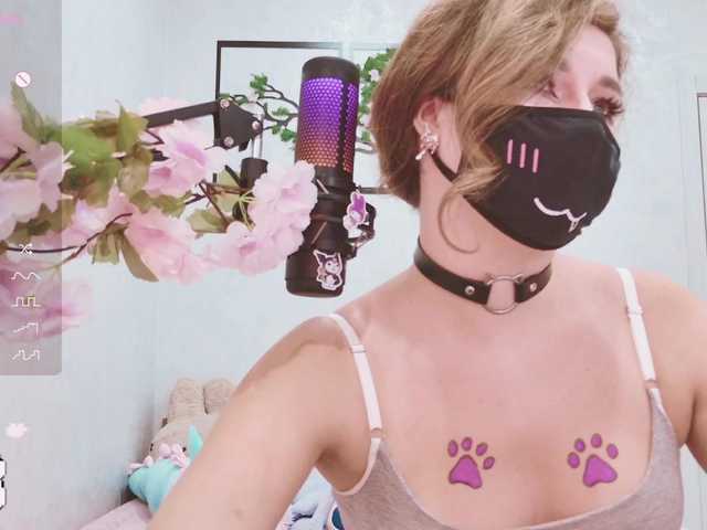 Fotografii Sallyyy Hello everyone) Good mood! I don’t take off my mask) Send me a PM before chatting privately) Domi works from 2 tokens. All requests by menu type^Favorite Vibration 100inst: yourkittyymrrCar assembly for a good mood @remain ❤️