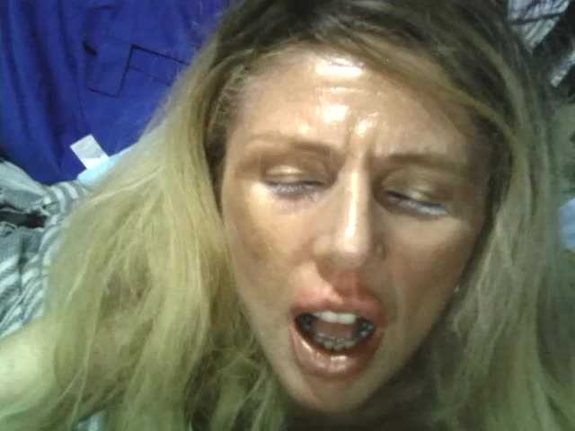 Capturi de ecran de difuzare ANALUCCIA