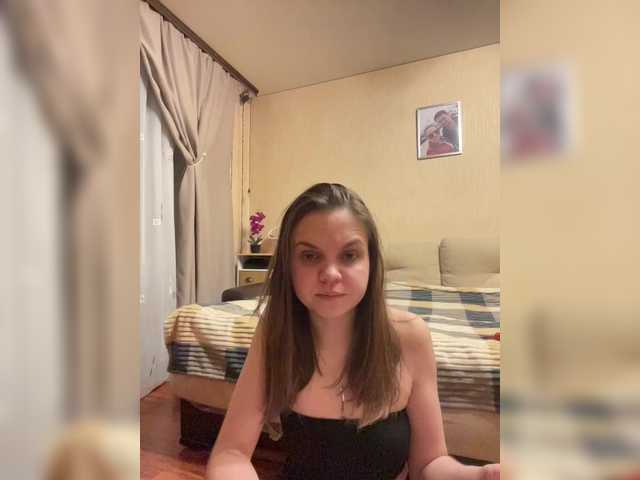 Capturi de ecran de difuzare Steff-Lotty
