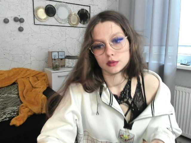 Capturi de ecran de difuzare StellaDream