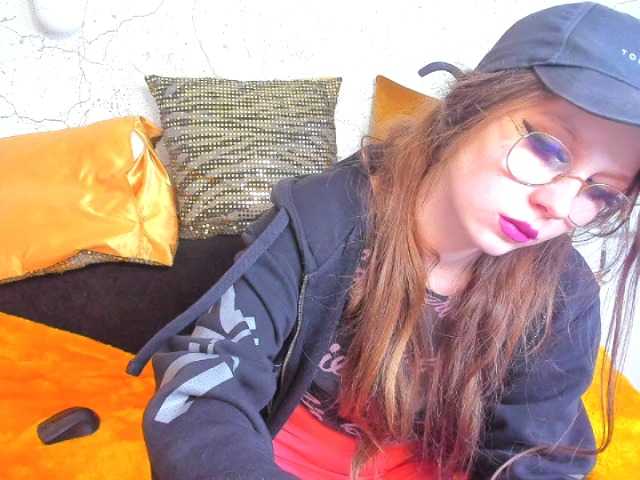 Capturi de ecran de difuzare StellaDream