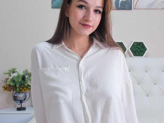 Fotografie a profilului __ANNA__