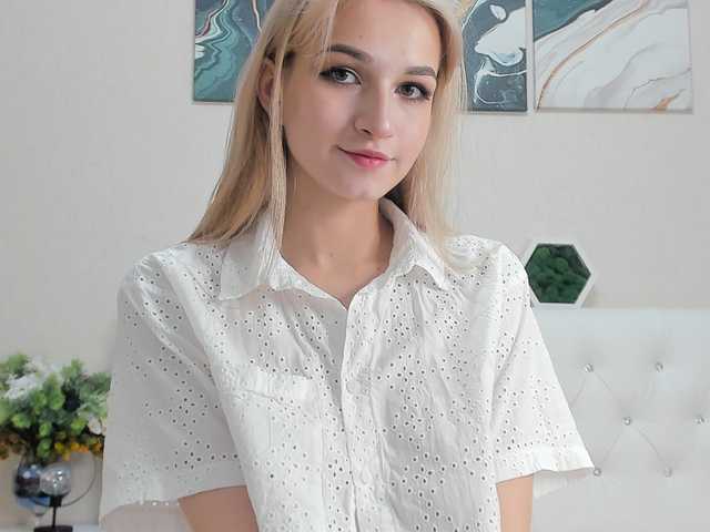 Fotografie a profilului __ANNA__