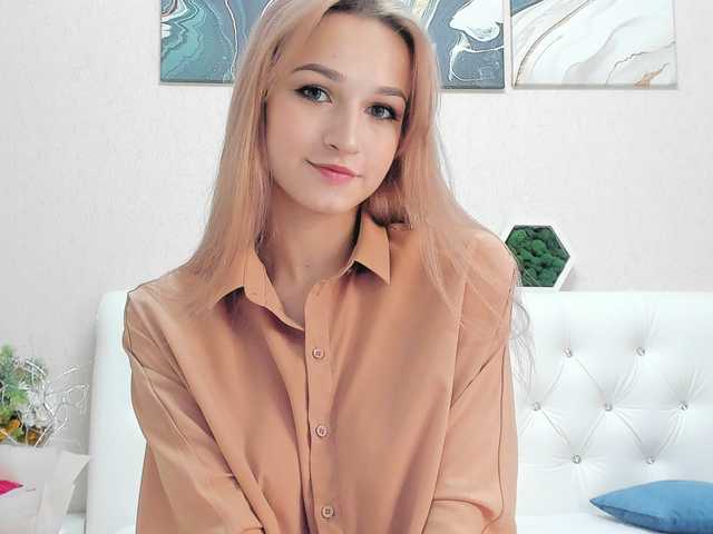 Fotografie a profilului __ANNA__