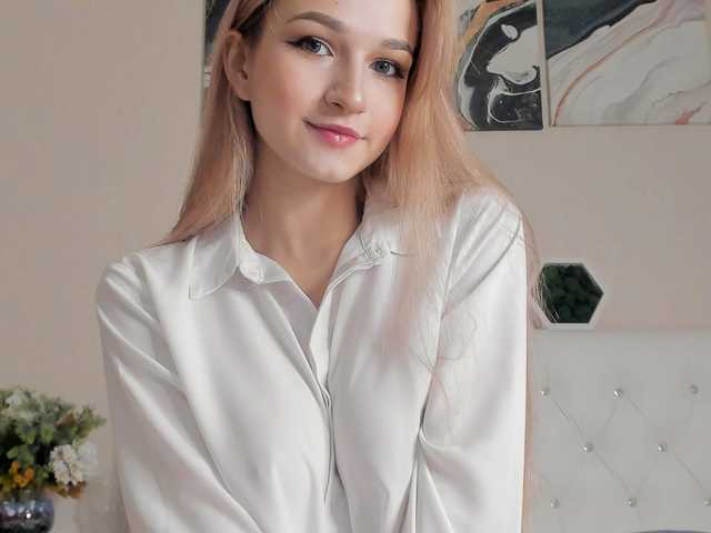 Fotografie a profilului __ANNA__