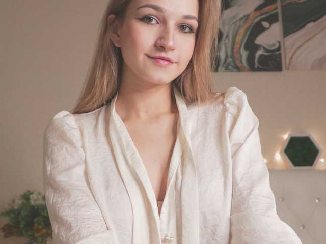 Fotografie a profilului __ANNA__