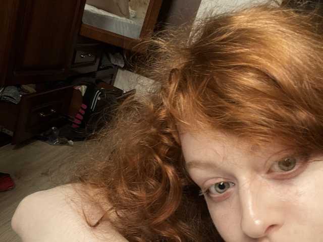 Fotografie a profilului Stripdoll2005