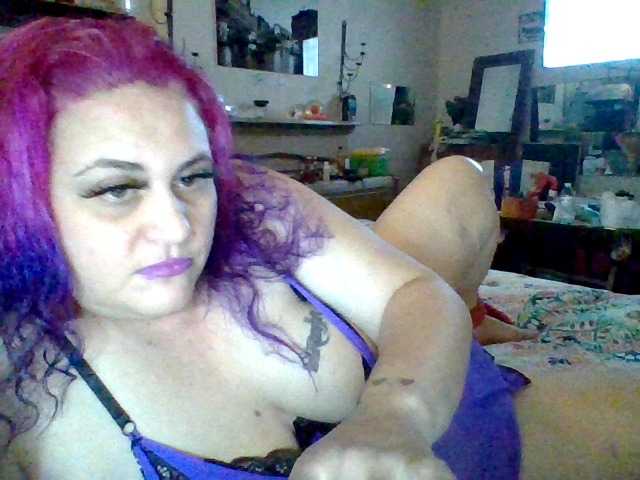 Capturi de ecran de difuzare Suckinnfuckin