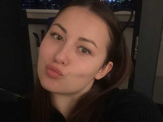 Fotografie a profilului sweeetchili