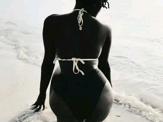 Chat video erotic SweeetEmmah