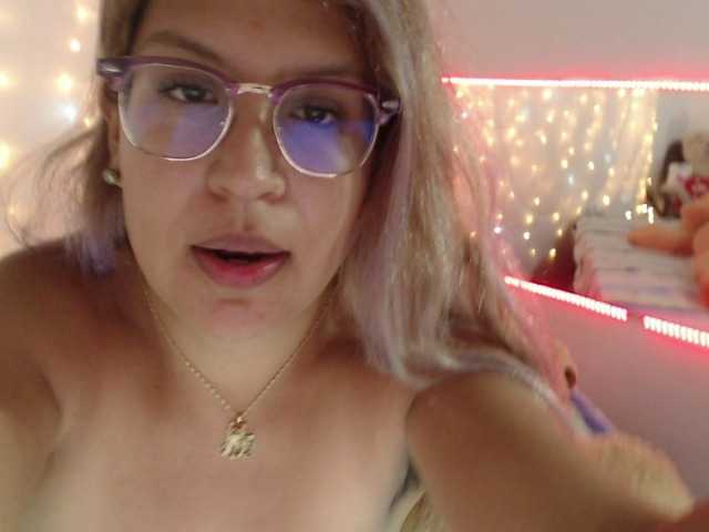 Fotografii SweetBarbie the sugar princess fill her body with cream and her creamy hairy pussy explode with squirt! /hairy pussy close 50 !! squirt 222/ snap 100 / lovense in ass / anal in pvt/ cum 100 #latina #bigboobs #18 #hairy #teen #squirt #cum #anal #lovense #Cam2CamPri