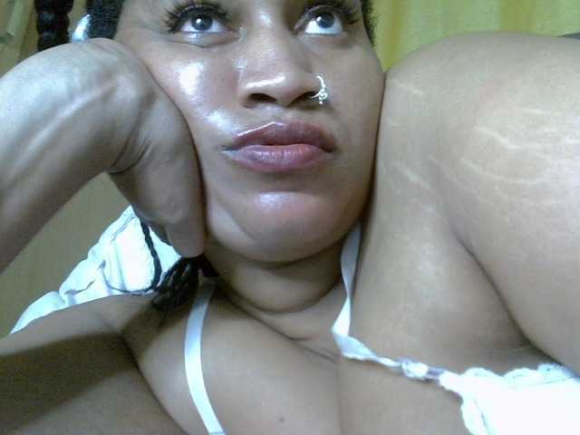 Capturi de ecran de difuzare Sweetbebz