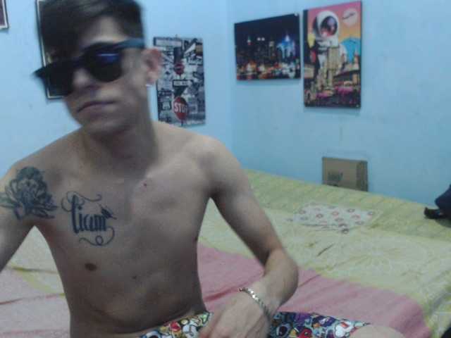 Capturi de ecran de difuzare Sweetcouple4U