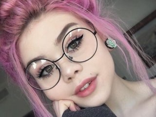 Fotografie a profilului SweetFox