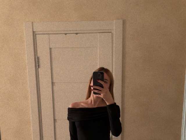 Fotografie a profilului Alice__Foxx