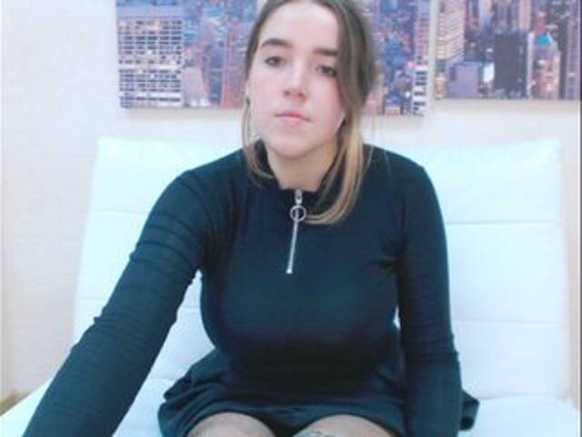 Capturi de ecran de difuzare SweetH0ney