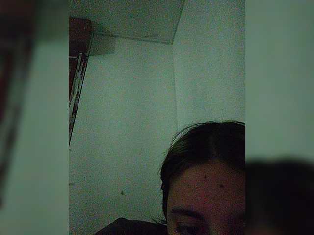 Capturi de ecran de difuzare Sweetloveblueroom