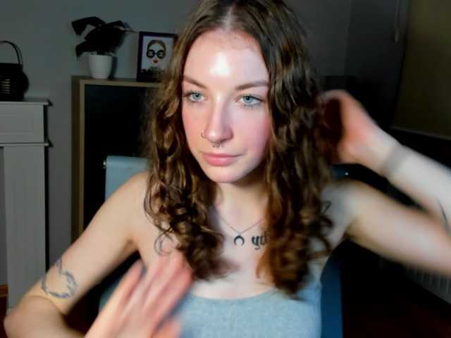 Capturi de ecran de difuzare sweetMadison
