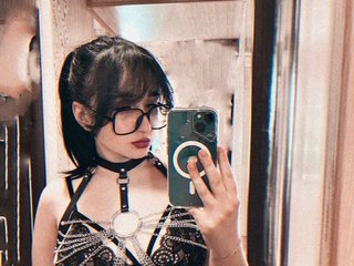 Chat video erotic SweetMilina