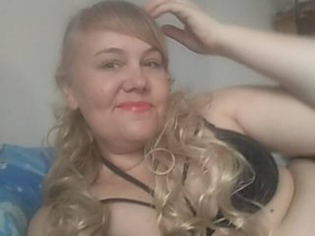 Capturi de ecran de difuzare sweetmodel123