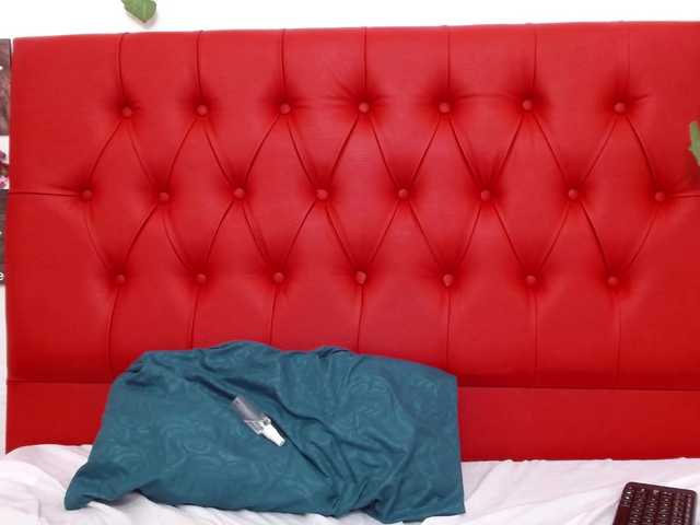 Capturi de ecran de difuzare sweetnicole-
