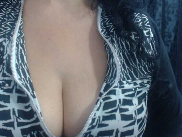 Fotografii sweetvaleria Hello guys pm 45 tk/flash tits 103 tk/flash pussy 140 tk/flash ass 160 tk/suck dildo 80 tk/sex anal 600 tk/squirt 1600 tk