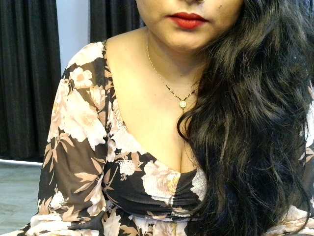 Capturi de ecran de difuzare Swetha-Singh