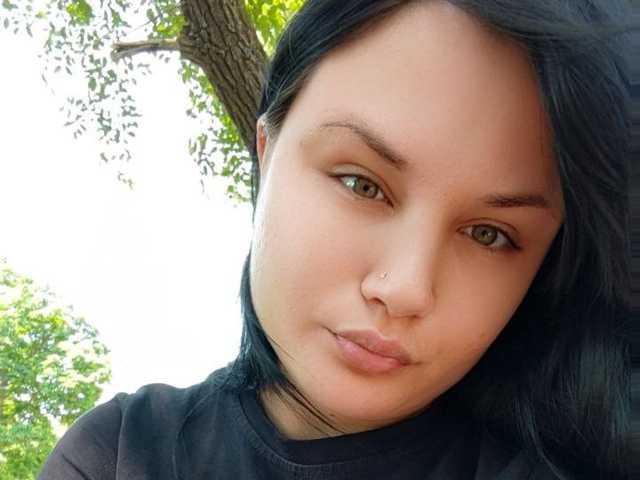 Fotografie a profilului Sylvia-Willa