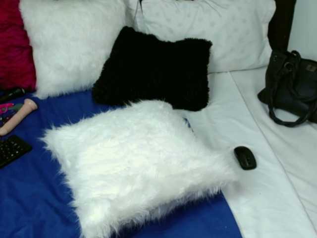 Capturi de ecran de difuzare SylviaFerrer