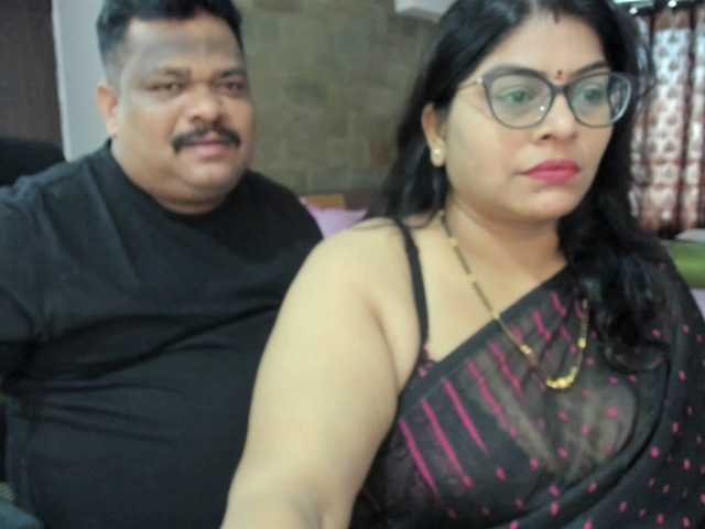 Fotografii tarivishu23 #bibboobs #bigass #indian #couple #milf #glasses #tatoo #bbw #housewife #hindi #bbw #curvy#desi