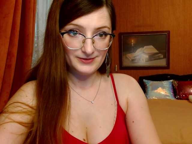 Fotografii tastyAriel Sweet and yet dang naughty ;) #innocentface #sweet #petite #glasses #fetish #natural #domina #teaser #cfmn #joi #cei #cbt #sph