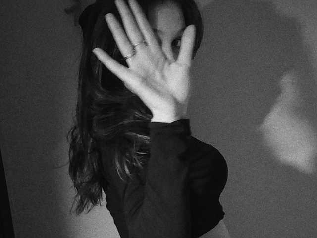 Fotografie a profilului TinaFey