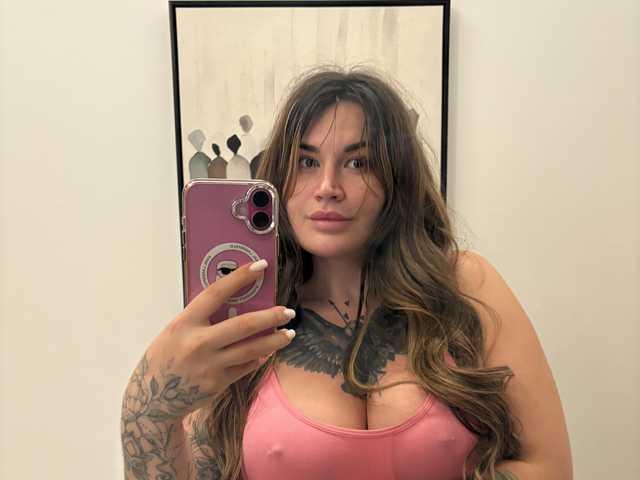 Fotografie a profilului Tattoogirlalina