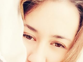 Fotografie a profilului Melany_19