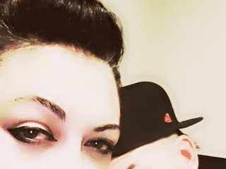 Chat video erotic T-and-A-13