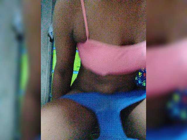 Capturi de ecran de difuzare Teresitapink