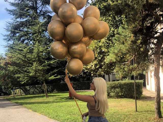 Fotografie a profilului teressaa