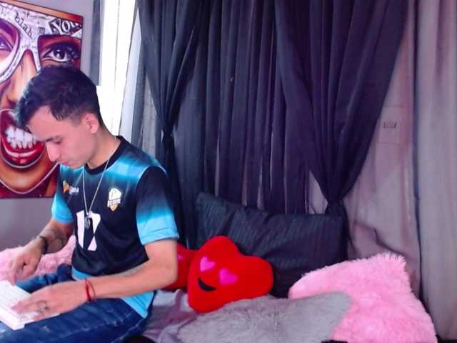 Capturi de ecran de difuzare thesexcouple