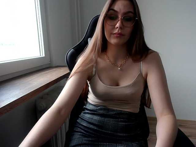 Fotografii TiaLove lets have fun and explore each others bodies and minds :P :* joi, cbt, cei, sph, domination, roleplays, dirty talk