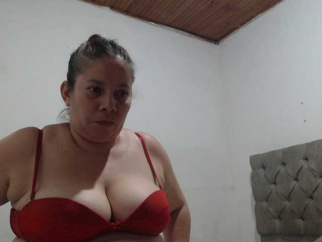 Capturi de ecran de difuzare tiffa1hot