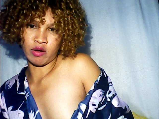 Fotografii TIFFANIW 10 boobs15 ass20 pussy30 naked60 fuck ass35 for see your cam