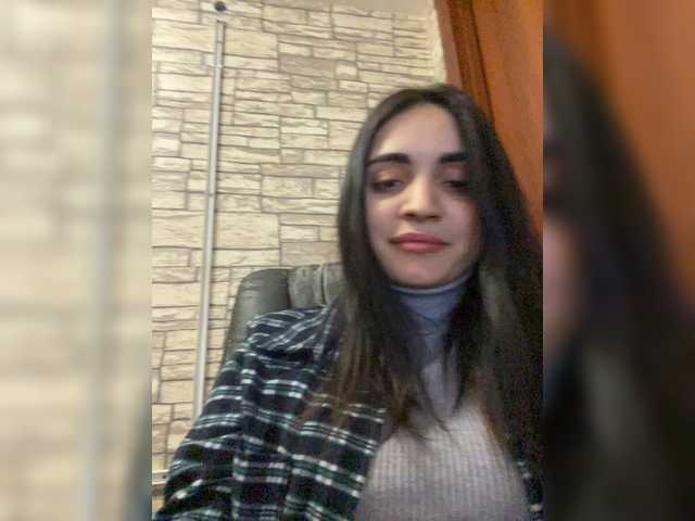 Capturi de ecran de difuzare Tina99-1