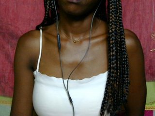 Chat video erotic Tinah24