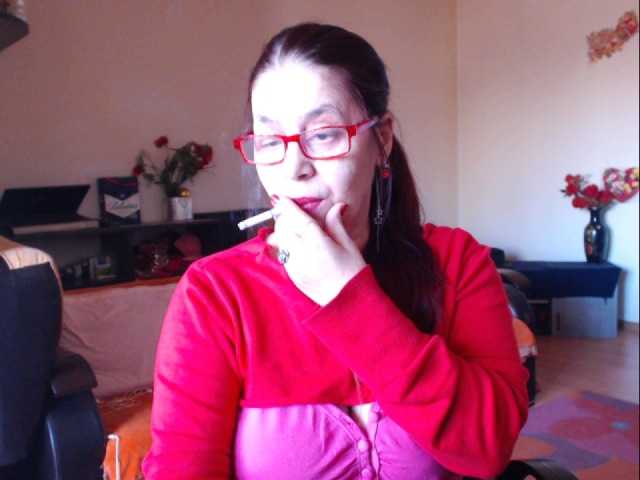 Capturi de ecran de difuzare Tinakiss