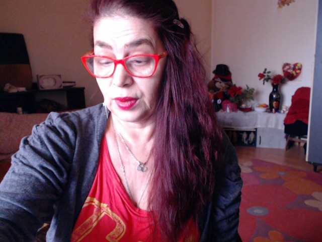 Capturi de ecran de difuzare Tinakiss