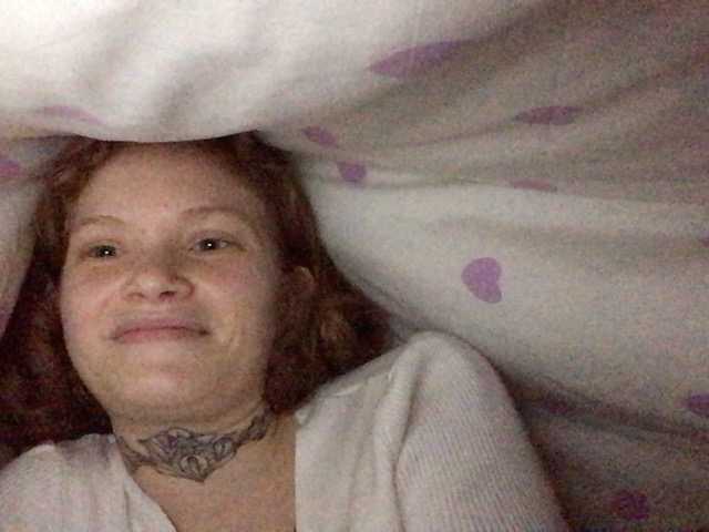 Capturi de ecran de difuzare Toninita