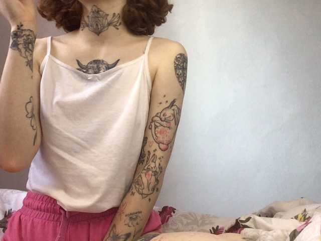 Capturi de ecran de difuzare Toninita